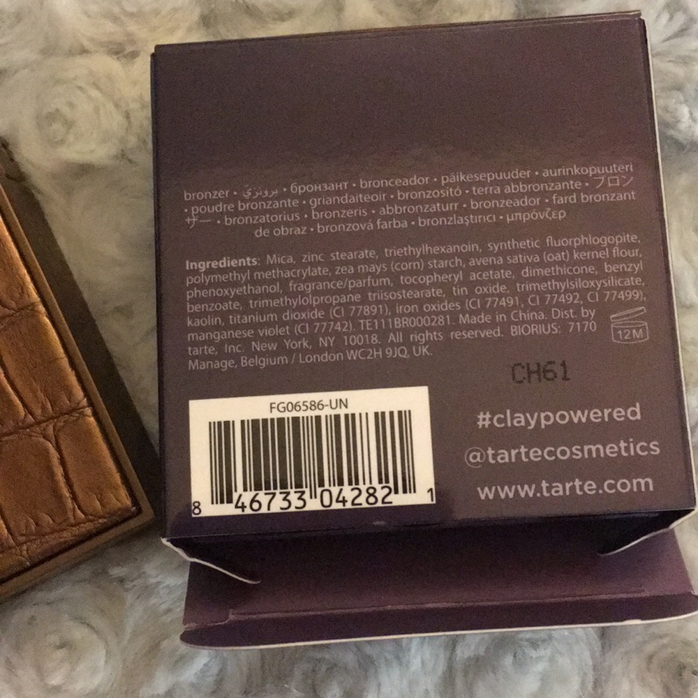 Mini Tarte Amazonian Clay Waterproof Bronzer - Picture 3 of 4